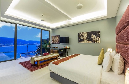 Patong Resort | (SHA+)Superior Jacuzzi Suite in Patong