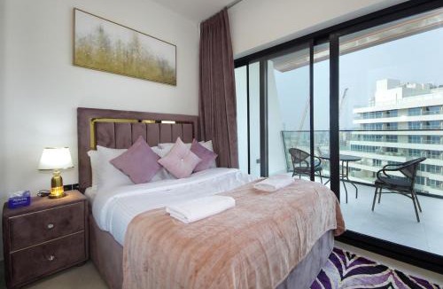 Jadaf Apartment | Silk Valley - Brand new 3B near Healthcare City