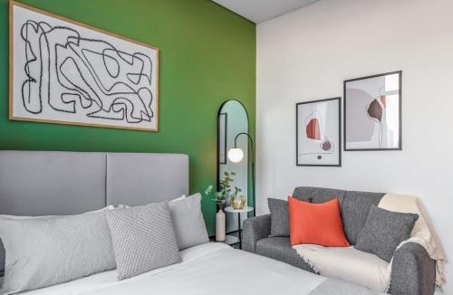 Bur Dubai Apartment | Silkhaus quiet DIFC studio with Burj Khalifa view and balcony
