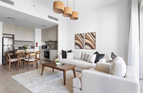 Dubai Apartment | Silkhaus Stylish 1BDR | New Sunset Creek Tower