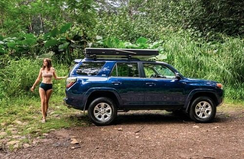 Anahola RV Rental | Simple & Fun Rooftop Camper SUV Gear