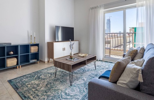 Jumeirah Village Apartment | Simply Stunning 1BR Apartment in JVT - Sleeps 3!
