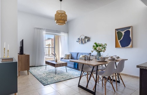 Jumeirah Village Apartment | Simply Stunning 1BR Apartment in JVT - Sleeps 3!