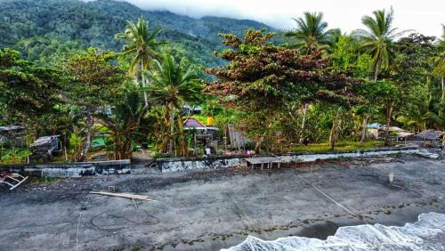 North Sulawesi Hotel | Sirus Base Camp Tagulandang