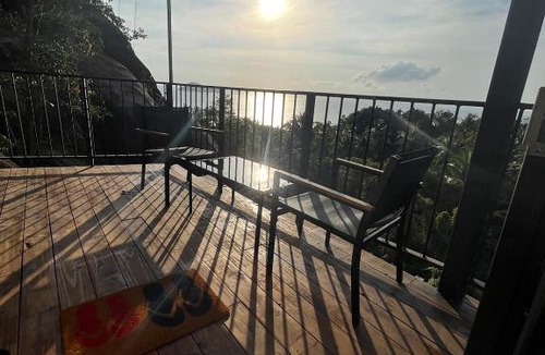 Haad Pleayleam Villa | Sis and Sea Residence