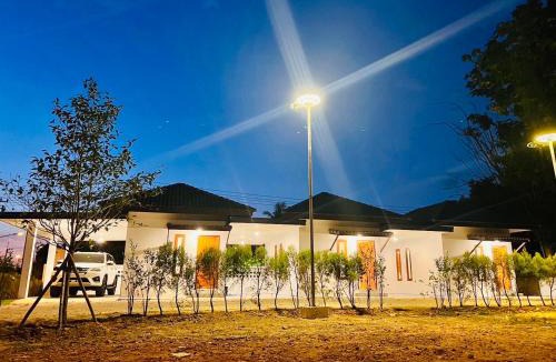 Chakphong Hostel | Sisters Home ที่พักใกล้สวนพฤกษศาสตร์ ระยองแหลมแม่พิมพ์