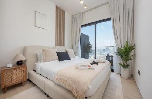 Jumeirah Village Circle Apartment | Skyline Retreat at Binghatti in JVC