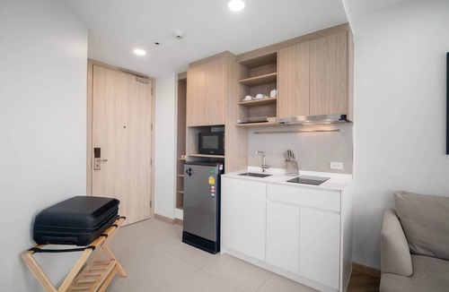 Laguna Condo | Skypark Aurora, One Bedroom 1D Premium