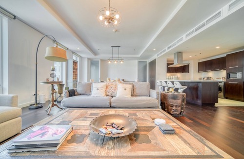 DIFC Apartment | Sleek and Convenient 1BR Apt in DIFC