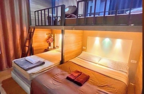Pathumwan Hotel | Sleep Cafe at Hidee