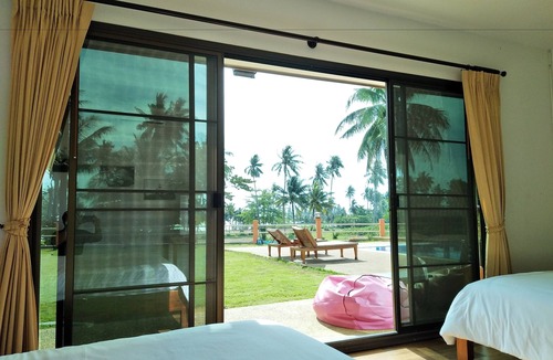 Laem Ngop House | Sleep Soundly By The sea