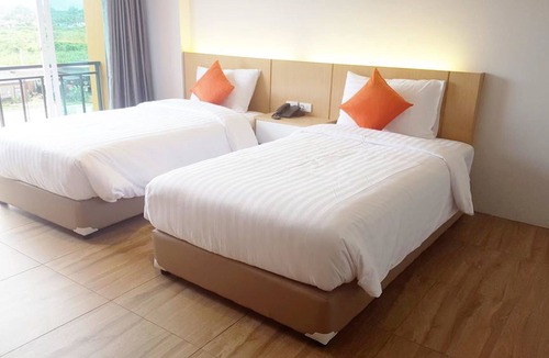 Fang Hotel | Sleeping Tree Hotel