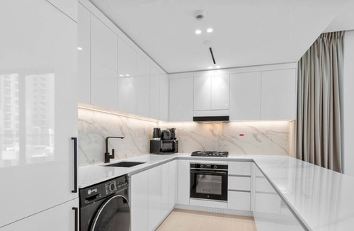 Jumeirah Village Circle Apartment | Sophisticated 1 Bedroom in Binghatti Galaxy JVC