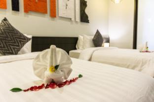 Nai Muang Hotel | Sorin hotel