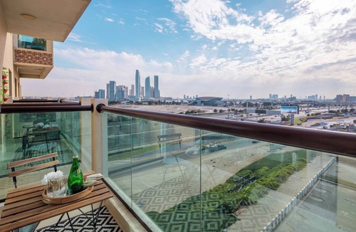 Jadaf Apartment | Spacious 1BR in Al Jaddaf with Creek Skyline Views