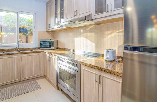 Dubai Villa | Spacious 3-Bedroom Maid's Villa