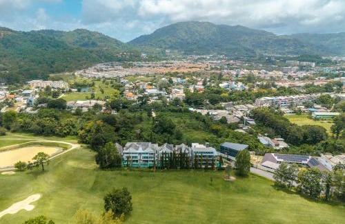 Kathu Villa | Spacious 5BR Golf Course View Peaceful Stay V328