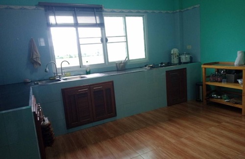 Satuk House | Spacious riverside off-grid 4-bedroom house with AC, Wifi