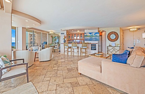 Kahana Condo | Spectacular ocean views at Spacious 2-BR AC Pool- Royal Kahana 610