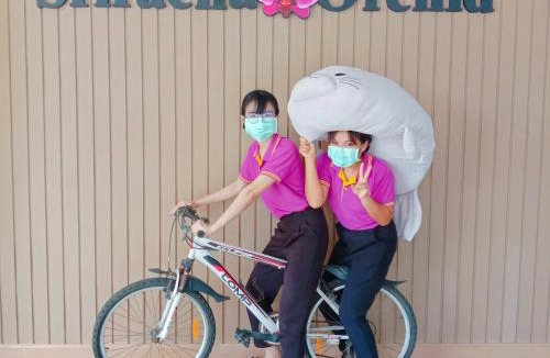 Tha Thaewawong Apartment | Sriracha Orchid Hotel