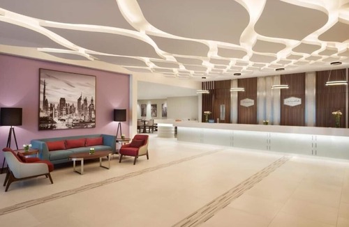 Al Qusais House | Standard King or Twin Room Near DXB Airport