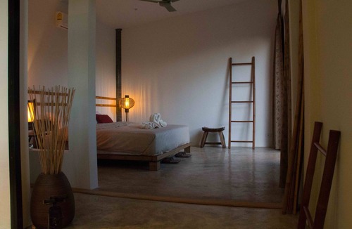 Nang Lae Bed & Breakfast | Stay stylish with mountain view