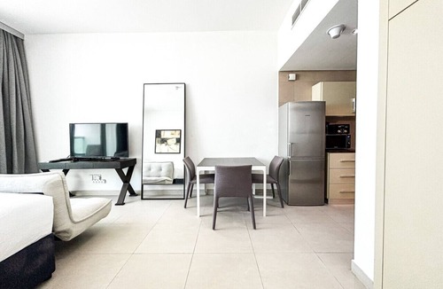 Al Sufouh 1 Apartment | StoneTree - Furnished Studio - Amazing View