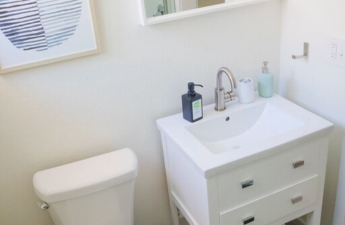 Sarasota Apartment | Studio Suite steps away from Lido Beach!