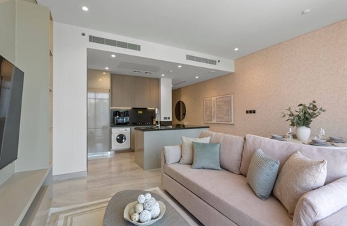 Downtown Dubai Apartment | Stunning 1 Bedroom with Burj Khalifa view