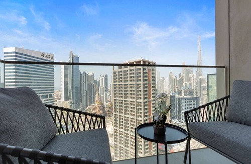 Downtown Dubai Apartment | Stunning 1 Bedroom with Burj Khalifa view