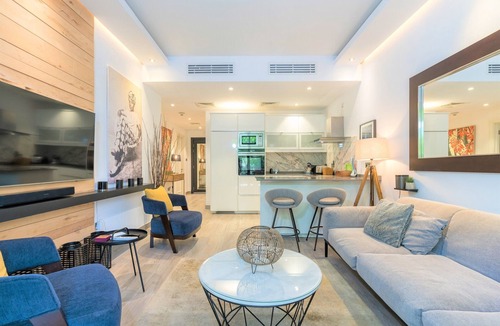 Downtown Dubai Apartment | Stunning 2Bedroom in Dubai Downtown