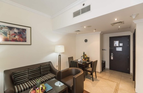 Al Barsha 1 Apartment | Stunning and Compact One Bedroom Apartment