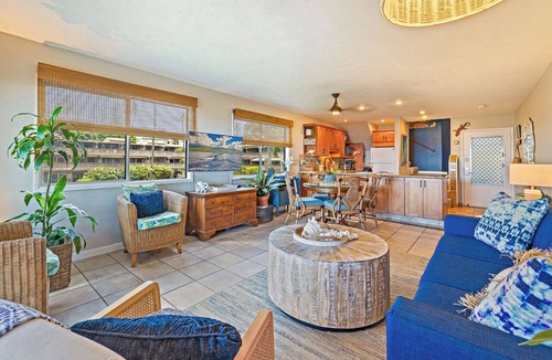 Kahana Condo | Stunning Ocean View- Sleeps 6- Kahana Sunset E11- Discounted Rate-Great Value