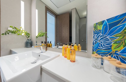 Business Bay Apartment | Stylish 2BR Apt w/Exquisite View