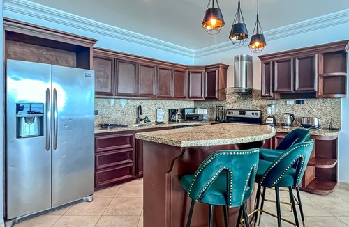 Rosarito Condo | Stylish-BeachAccess-MarYSolCondo-6thFloor-Rosarito