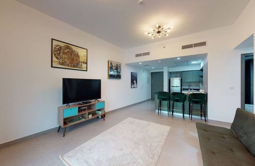 Al Barsha Apartment | Stylish One Bedroom Apartment in Al Barsha South