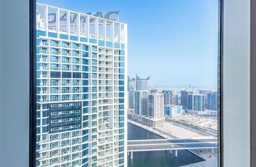 Ras Al Khor Industrial Area Apartment | Stylish Studio Business Bay | Canal & Pool Viewsnn
