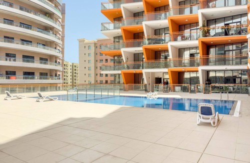 Dubai Apartment | Stylish Studio with Pool View in Silicon Oasis