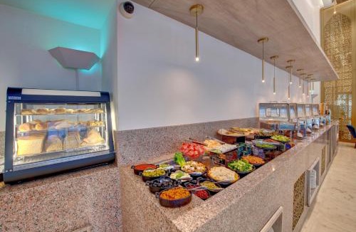 Al Mankhool Apartment | SUHA Mina Rashid Hotel Apartments
