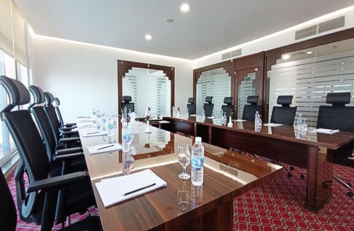 Trade Center House | Suite in Dubai near Burj Khalifa
