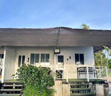 Songkhla House | Summer Sunshine