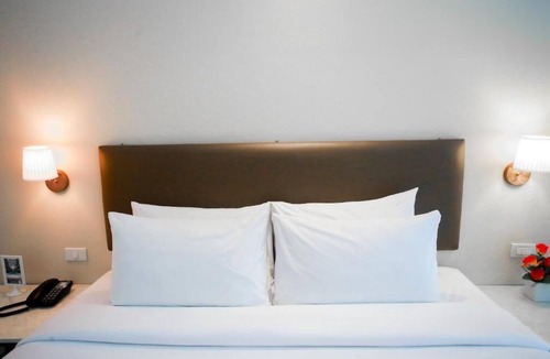 Dok Mai Hotel | Summer Tree Hotel