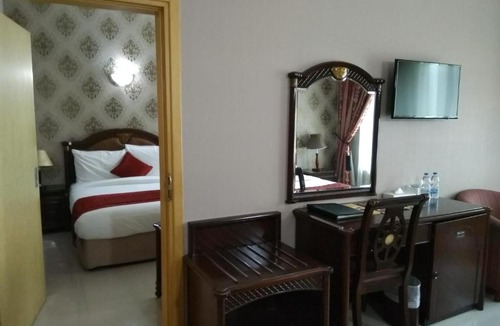 Al Muraqqabat Hotel | sun and sands hotel