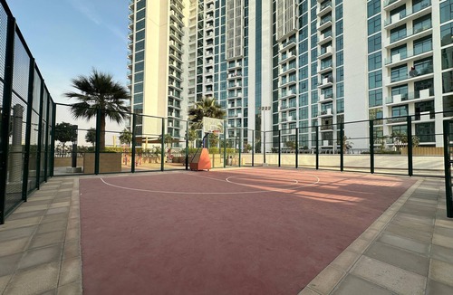 Jadaf Apartment | Sunset Haven - Chic Creek Studio