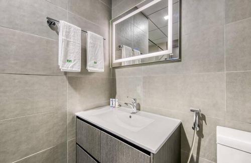 Al Barsha Apartment | Super brand new 1 bed apartment with stunning pool