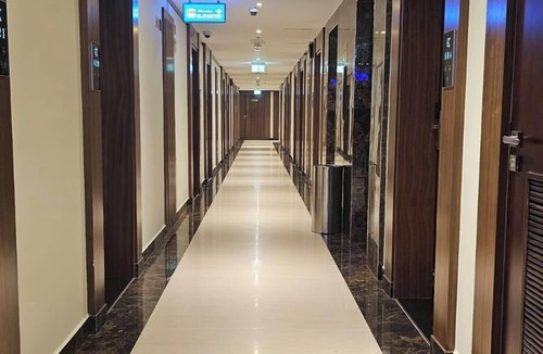 Al Muraqqabat Apartment | Superior Room Near Go Fresh Supermarket by E R