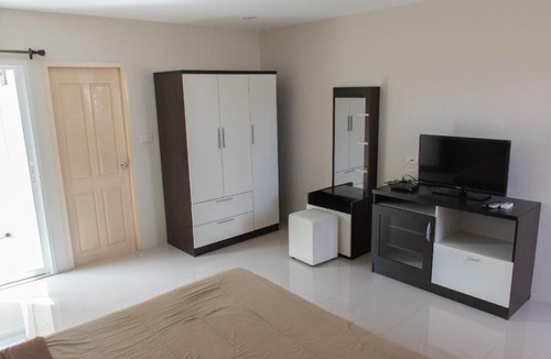 Hua Hin Hostel | Suree Place Hostel