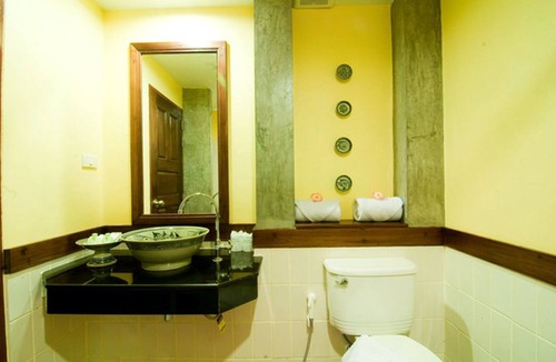 Wang Phinphat Hotel | Swankaburi Boutique Hotel