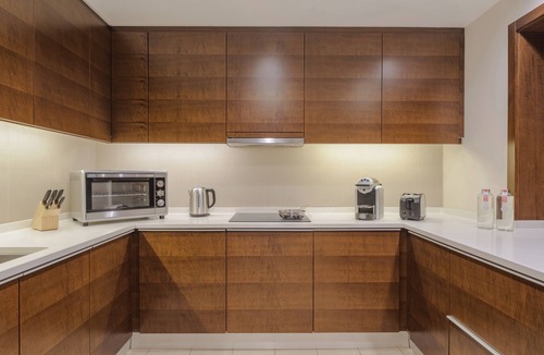 Al Muraqqabat Apartment | Swissotel Living Al Ghurair
