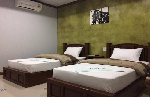 Phanom Sarakham Hotel | Tai Baan Resort